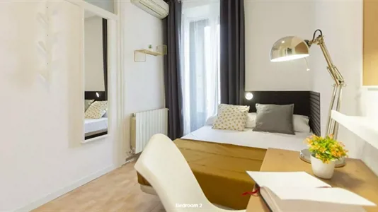 Rooms in Madrid Centro - photo 3