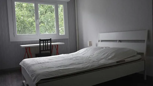 Rooms in Grenoble - photo 2