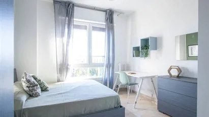 Room for rent in Milano Zona 9 - Porta Garibaldi, Niguarda, Milan