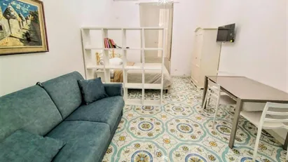 Apartment for rent in Napoli Municipalità 2, Naples Apartment for rent in Napoli Municipalità 2, Naples