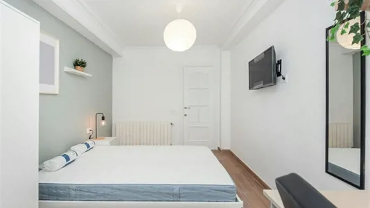 Rooms in Reus - photo 3