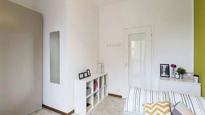 Room for rent in Corsico, Lombardia