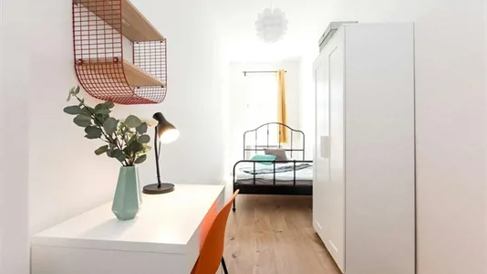 Rooms in Berlin Charlottenburg-Wilmersdorf - photo 1