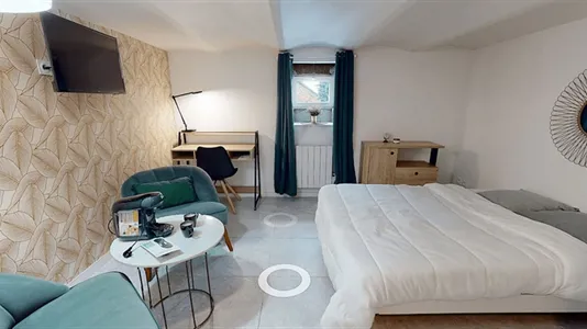 Rooms in Rouen - photo 2