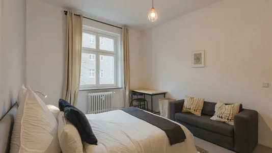 Rooms in Berlin Friedrichshain-Kreuzberg - photo 2