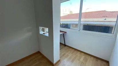 Room for rent in Almada, Setúbal (Distrito)