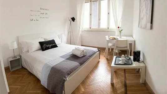 Rooms in Turin - photo 1