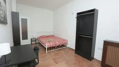 Room for rent in Athens