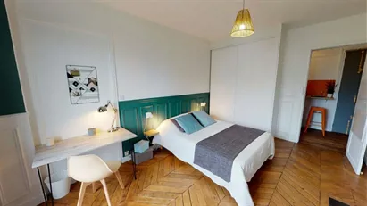 Room for rent in Paris 16ème arrondissement (South), Paris