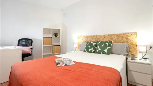 Rooms in Reus - photo 3