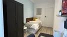 Room for rent, Barcelona Sants-Montjuïc, Barcelona, &lt;span class=&quot;blurred street&quot; onclick=&quot;ProcessAdRequest(9008649)&quot;&gt;&lt;span class=&quot;hint&quot;&gt;See streetname&lt;/span&gt;[xxxxxxxxxxxxx]&lt;/span&gt;