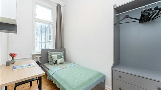 Rooms in Berlin Charlottenburg-Wilmersdorf - photo 1