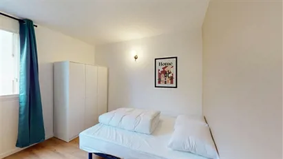 Room for rent in Nanterre, Île-de-France