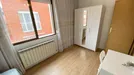 Room for rent, Madrid Puente de Vallecas, Madrid, &lt;span class=&quot;blurred street&quot; onclick=&quot;ProcessAdRequest(7753860)&quot;&gt;&lt;span class=&quot;hint&quot;&gt;See streetname&lt;/span&gt;[xxxxxxxxxxxxx]&lt;/span&gt;