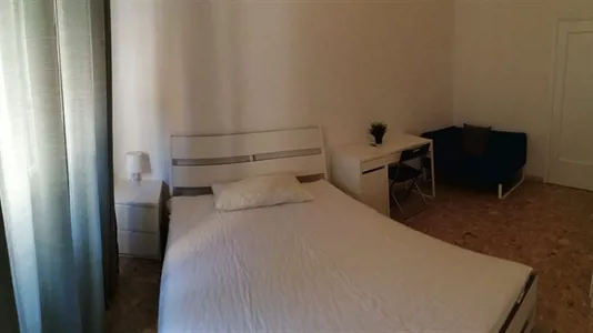 Rooms in Florence - photo 3