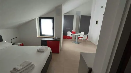 Rooms in Turin - photo 2