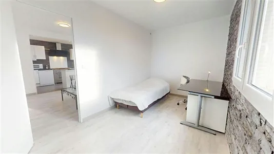 Rooms in Lyon - photo 3