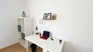 Room for rent, Vienna Landstraße, Vienna, &lt;span class=&quot;blurred street&quot; onclick=&quot;ProcessAdRequest(7723242)&quot;&gt;&lt;span class=&quot;hint&quot;&gt;See streetname&lt;/span&gt;[xxxxxxxxxxxxx]&lt;/span&gt;