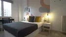 Room for rent, Barcelona Eixample, Barcelona, &lt;span class=&quot;blurred street&quot; onclick=&quot;ProcessAdRequest(7750847)&quot;&gt;&lt;span class=&quot;hint&quot;&gt;See streetname&lt;/span&gt;[xxxxxxxxxxxxx]&lt;/span&gt;