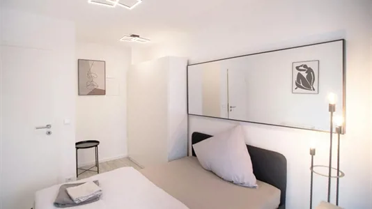 Rooms in Garching - photo 2