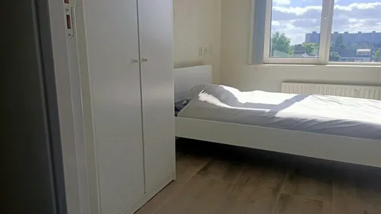 Rooms in Capelle aan den IJssel - photo 2