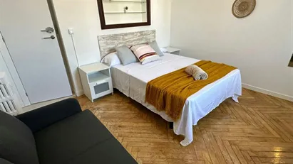 Room for rent in Madrid Chamberí, Madrid