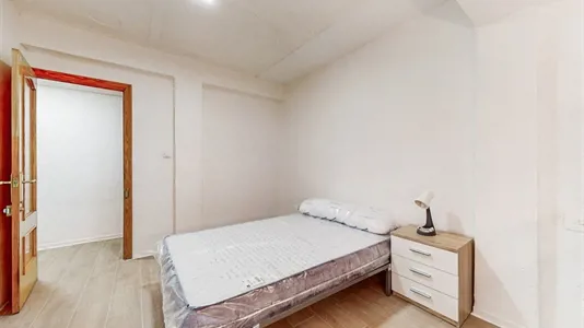 Rooms in Castellón de la Plana/Castelló de la Plana - photo 2