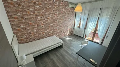 Room for rent in Padua, Veneto