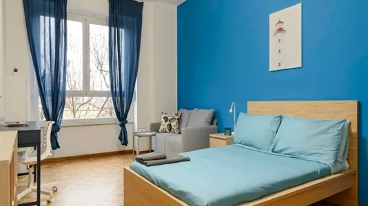 Rooms in Milano Zona 5 - Vigentino, Chiaravalle, Gratosoglio - photo 2