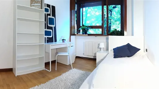 Rooms in Bergamo - photo 1