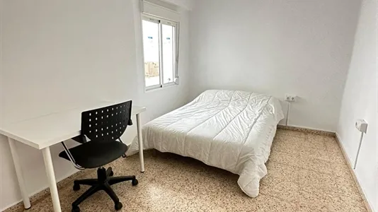 Rooms in Burjassot - photo 1