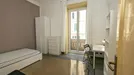 Room for rent, Genoa, Liguria, Via Curtatone