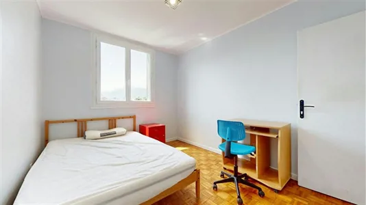 Rooms in Grenoble - photo 2