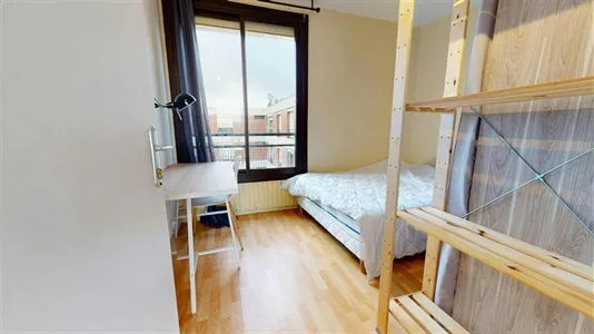 Rooms in Toulouse - photo 1