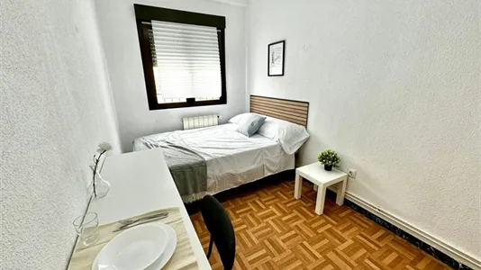 Rooms in Madrid Carabanchel - photo 2