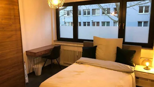 Rooms in Cologne Innenstadt - photo 1