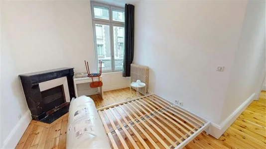 Rooms in Clermont-Ferrand - photo 1