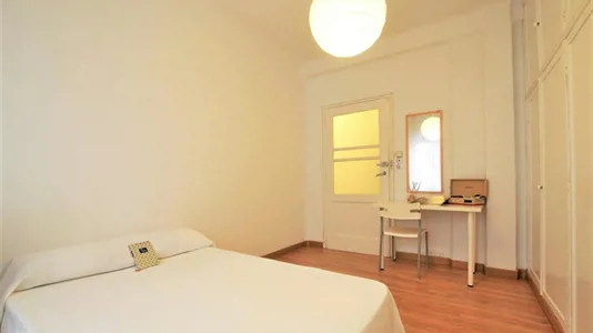 Rooms in Madrid Salamanca - photo 2