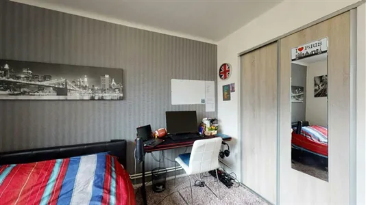 Rooms in Lyon - photo 2