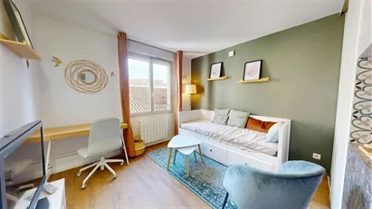 Apartment for rent in Lyon, Auvergne-Rhône-Alpes