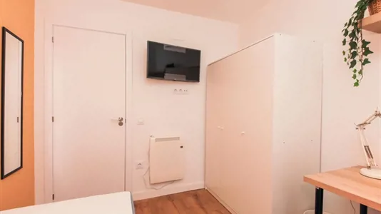 Rooms in Reus - photo 3