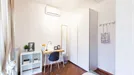 Room for rent, Milano Zona 5 - Vigentino, Chiaravalle, Gratosoglio, Milan, Via San Martiniano, Italy