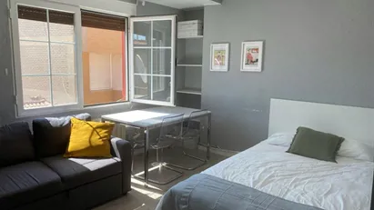 Room for rent in Zaragoza, Aragón