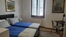 Room for rent, Florence, Toscana, &lt;span class=&quot;blurred street&quot; onclick=&quot;ProcessAdRequest(11561975)&quot;&gt;&lt;span class=&quot;hint&quot;&gt;See streetname&lt;/span&gt;[xxxxxxxxxxxxx]&lt;/span&gt;