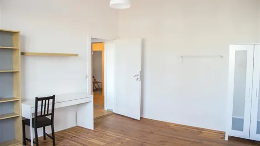 Rooms in Berlin Charlottenburg-Wilmersdorf - photo 2