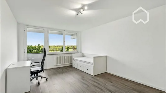 Rooms in Augsburg - photo 1