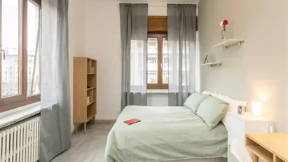 Room for rent in Milano Zona 1 - Centro storico, Milan Room for rent in Milano Zona 1 - Centro storico, Milan