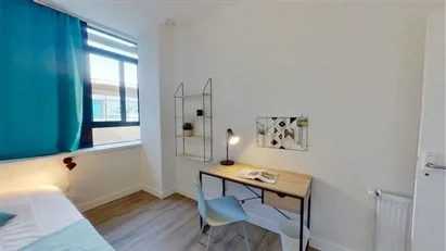 Room for rent in Nanterre, Île-de-France