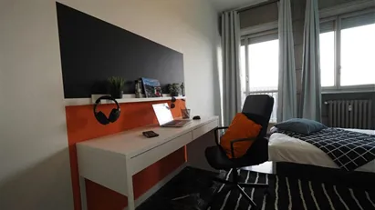 Room for rent in Turin, Piemonte