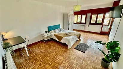 Room for rent in Huesca, Aragón